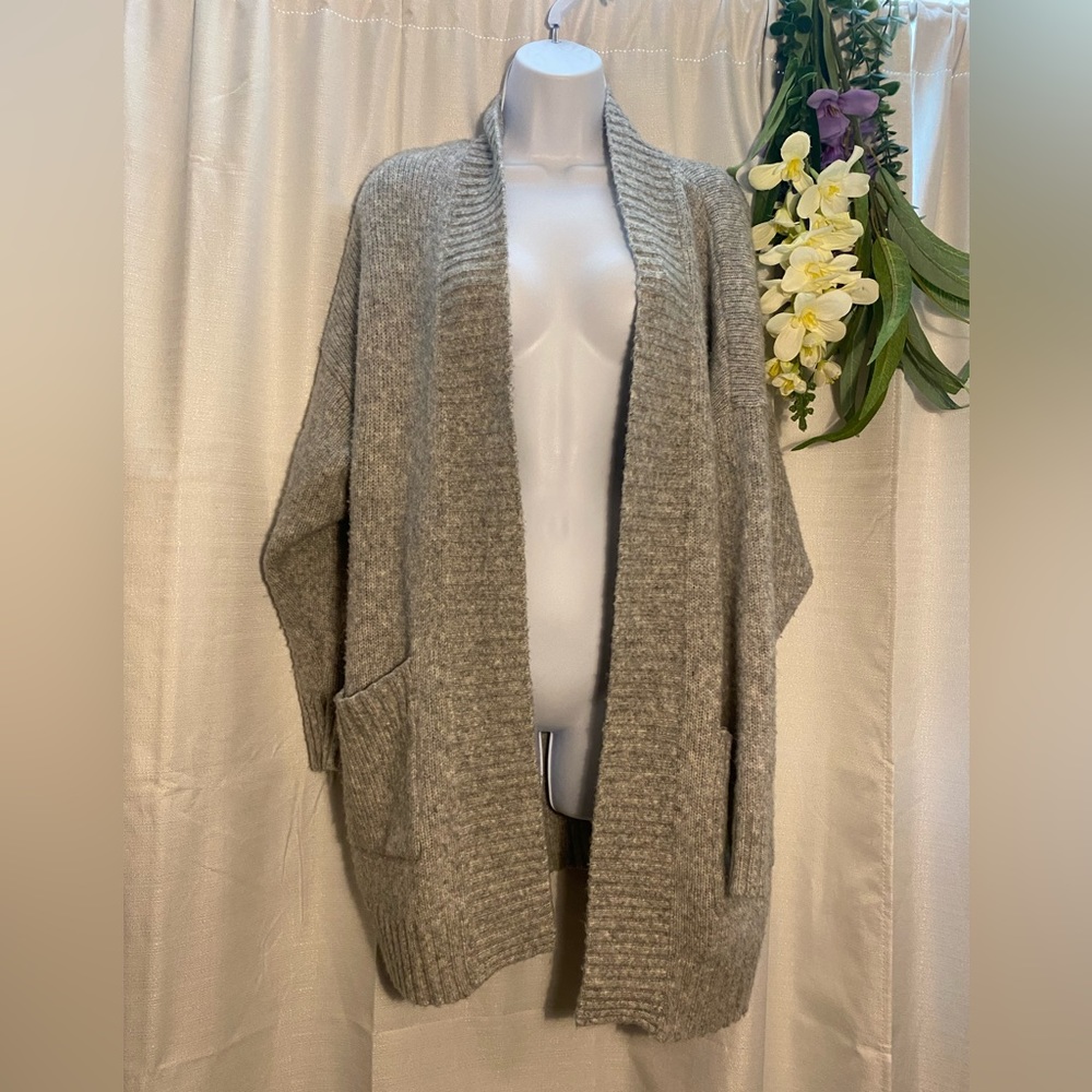Aerie Medium Grey Cardigan